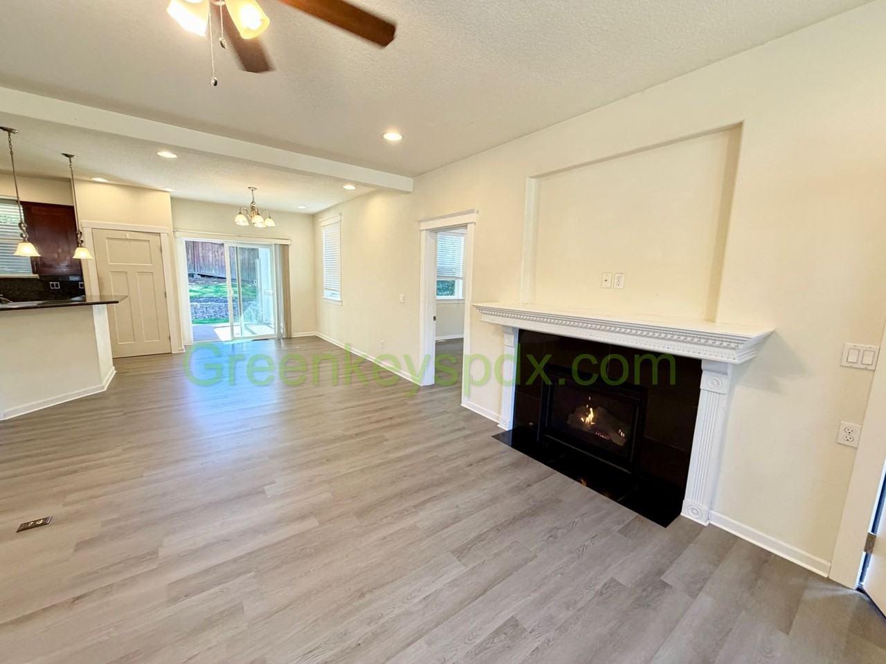 14568 Sw 82nd Ave - Photo 3 of 39