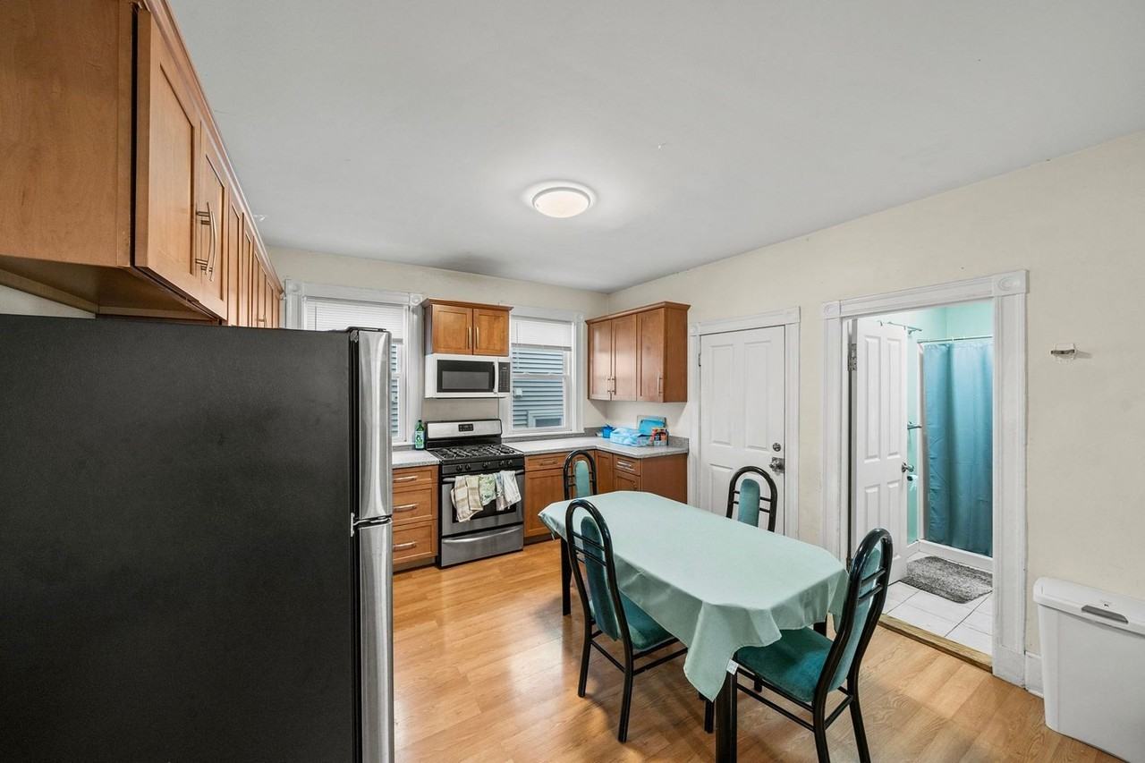 47 Parker Hill Ave - Photo 2 of 15