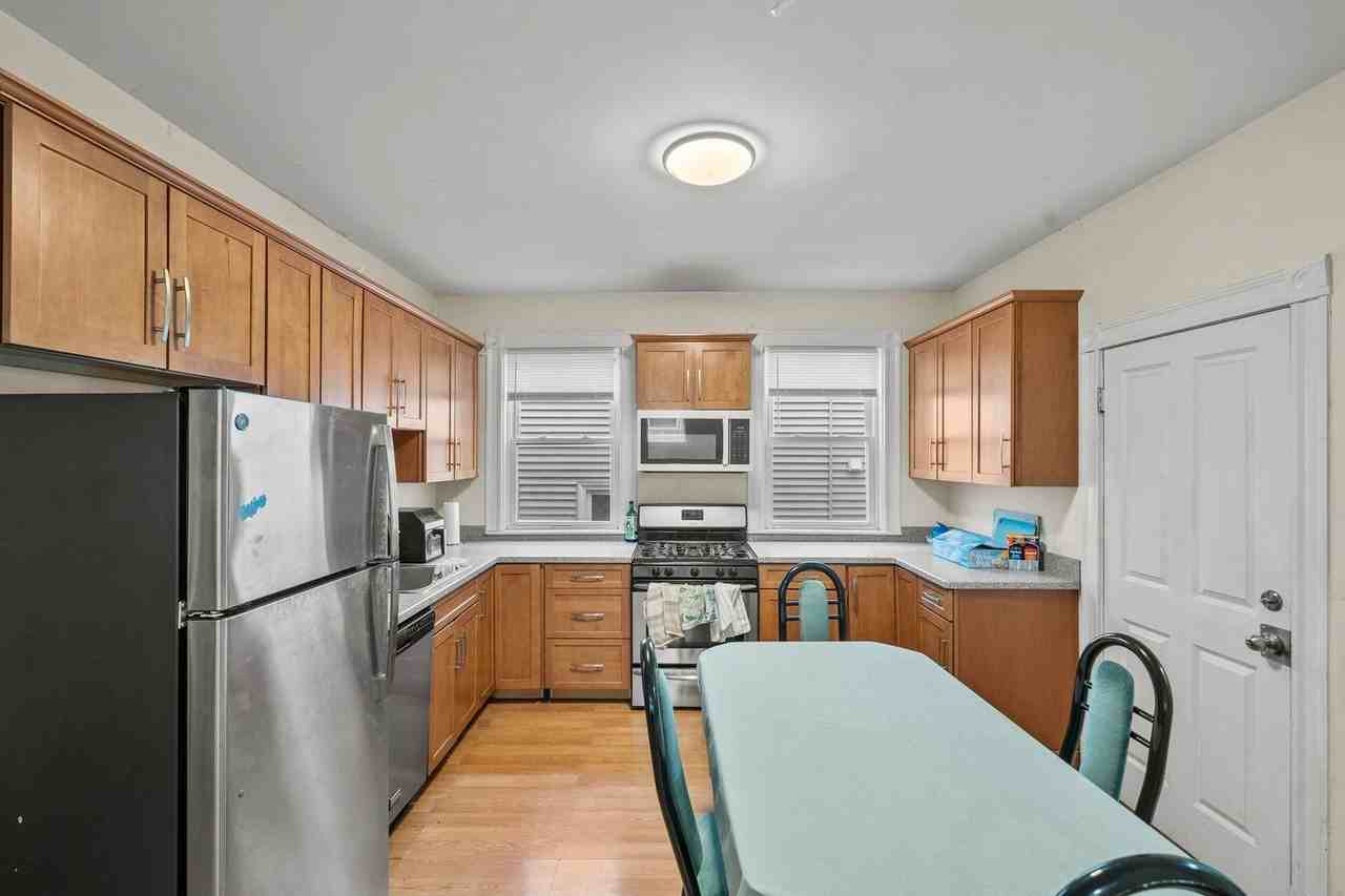 47 Parker Hill Ave - Photo 3 of 15
