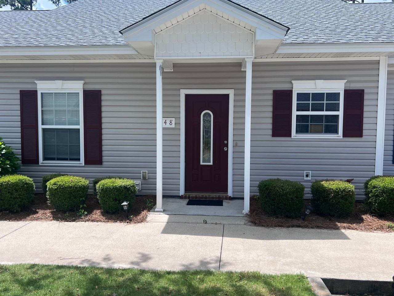 348 Moss Creek Ln