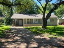 1020 Wanda Dr - Photo 1 of 1