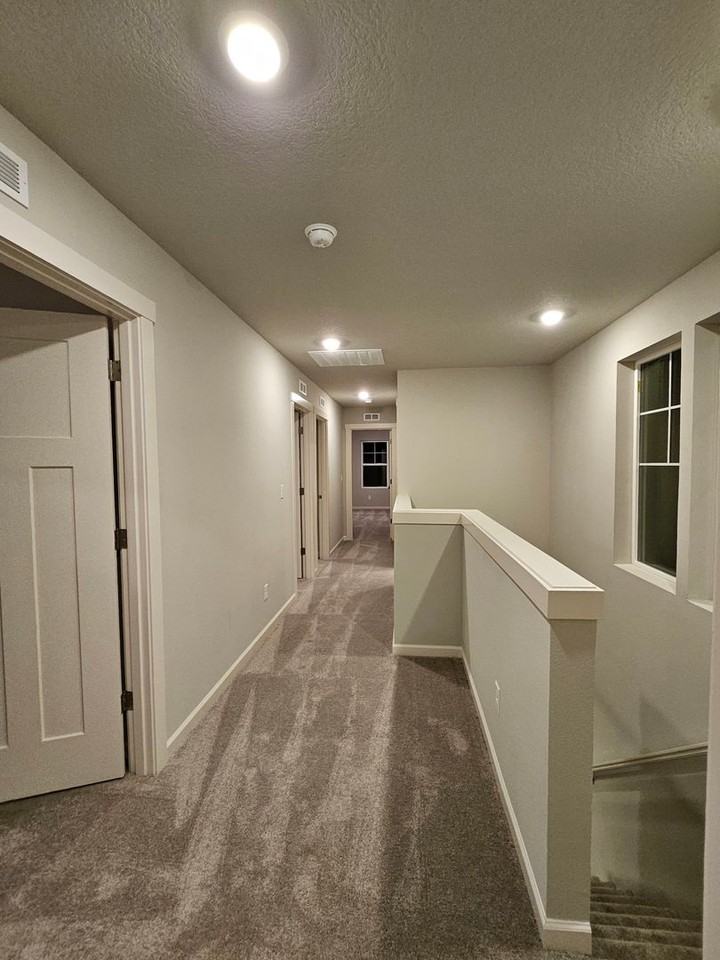4112 Se 83rd Ave - Photo 6 of 10