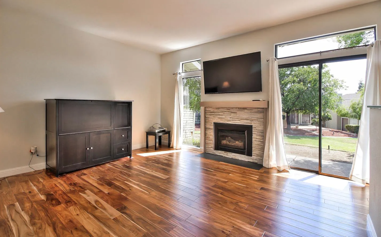 335 Donnas Ln - Photo 4 of 15
