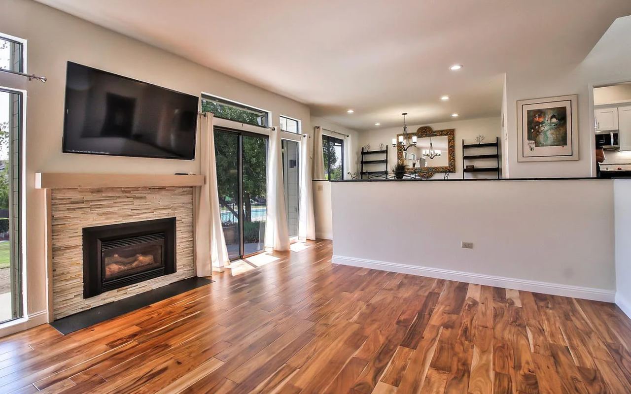 335 Donnas Ln - Photo 5 of 15