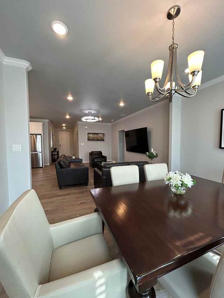 2032 Twin Falls Dr - Photo 5 of 19