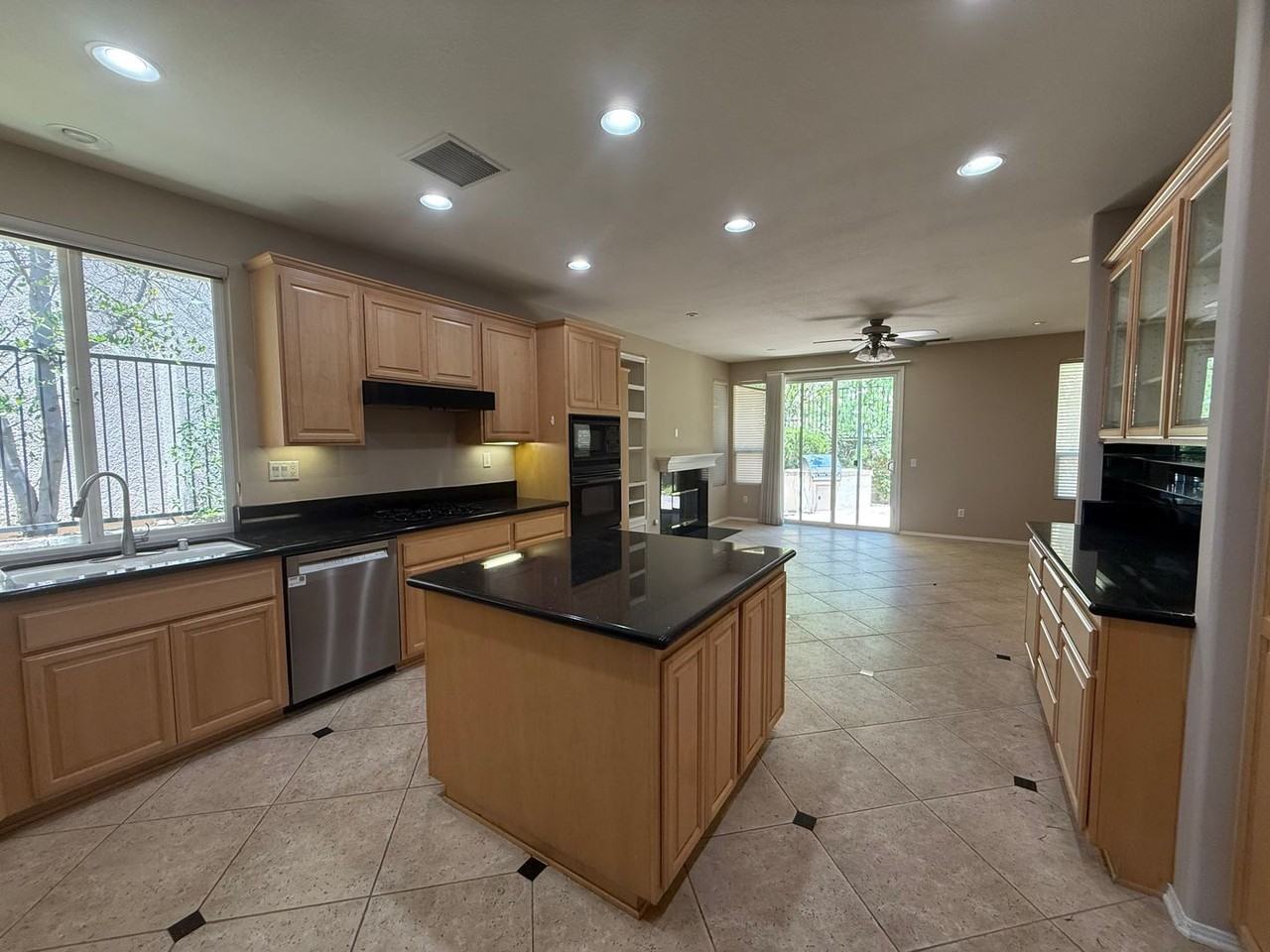 20721 Vercelli Way - Photo 5 of 19