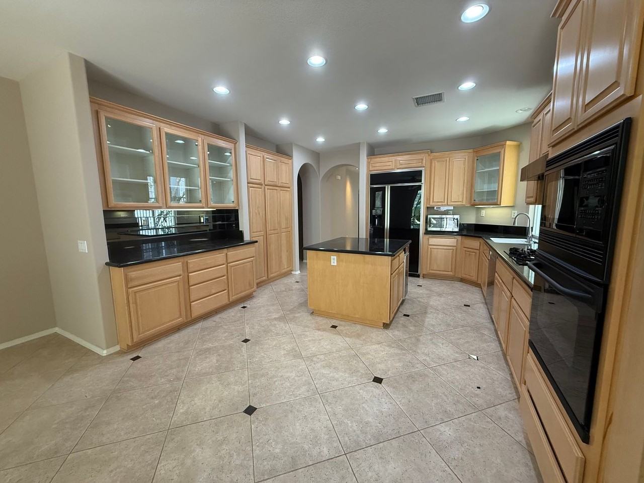 20721 Vercelli Way - Photo 6 of 19