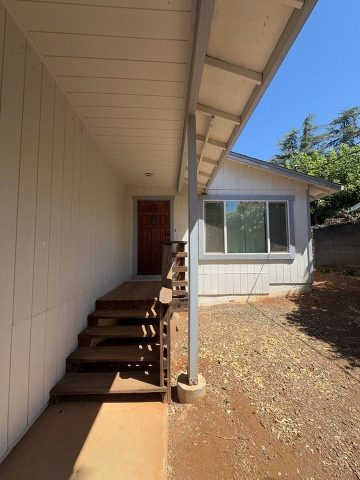 10134 Monte Cristo Dr - Photo 2 of 19