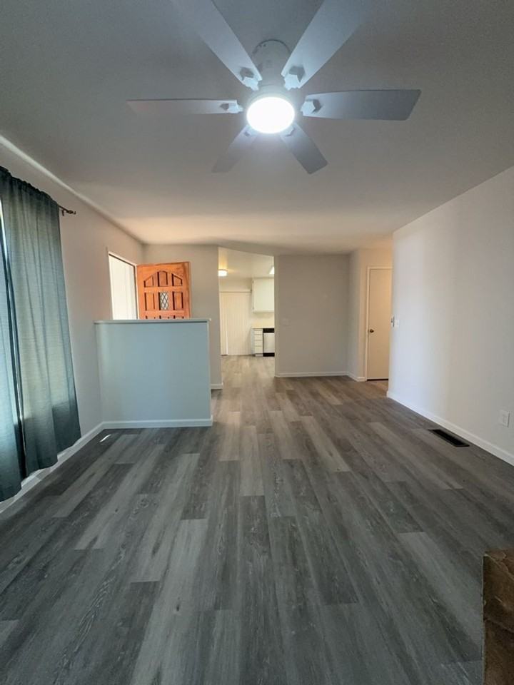 10134 Monte Cristo Dr - Photo 3 of 19