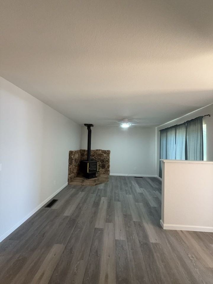 10134 Monte Cristo Dr - Photo 4 of 19