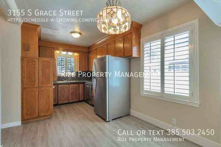 3155 S Grace St - Photo 2 of 13