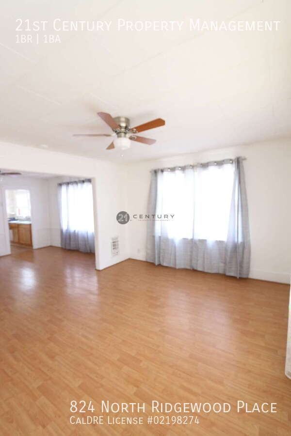 824 N Ridgewood Pl - Photo 4 of 22