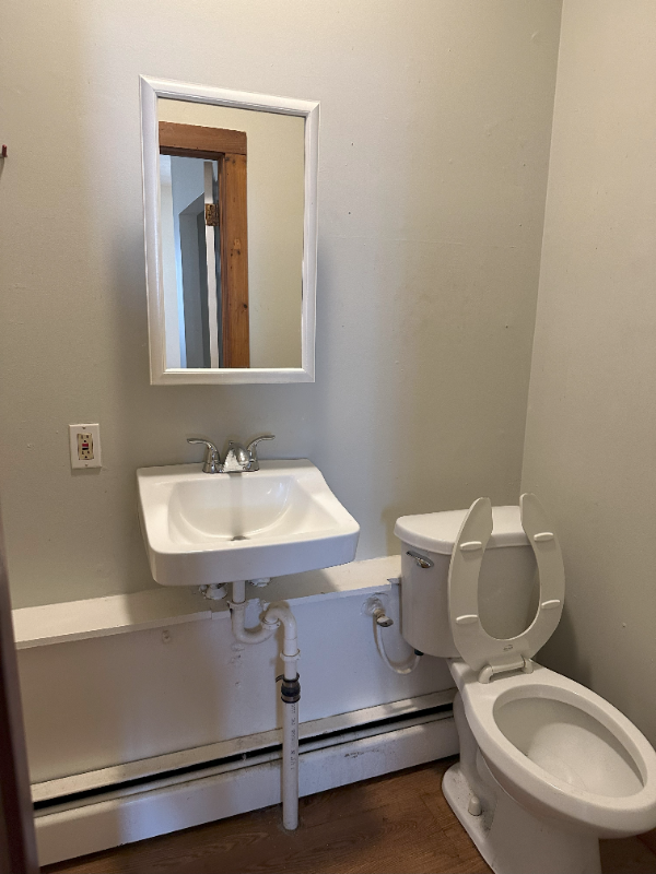 170 Elm St #9 - Photo 5 of 10