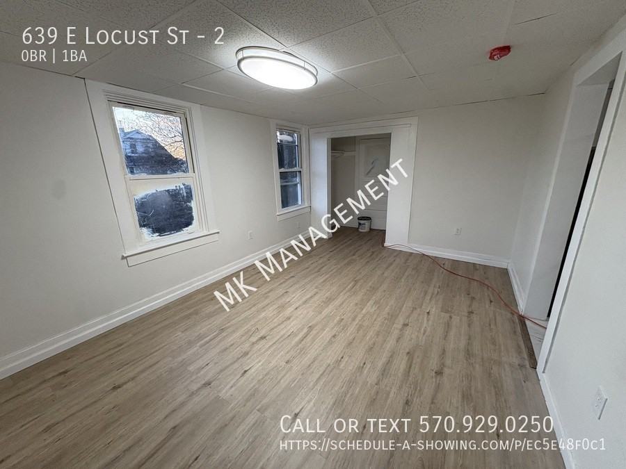 639 E Locust St #2 - Photo 5 of 7