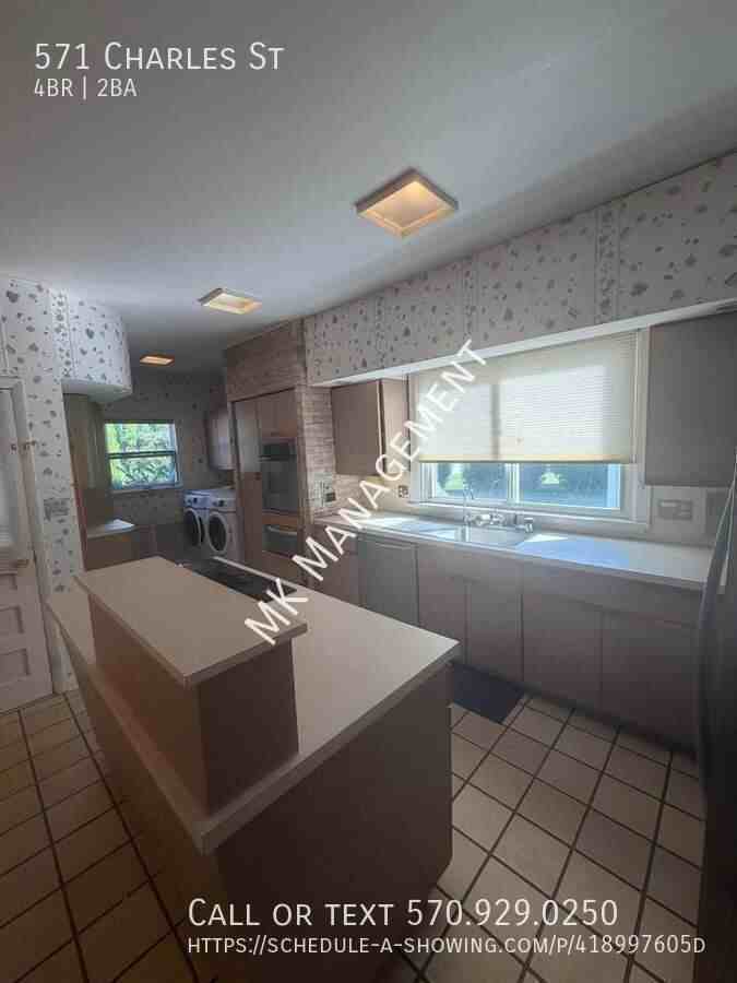 571 Charles Ave - Photo 2 of 43