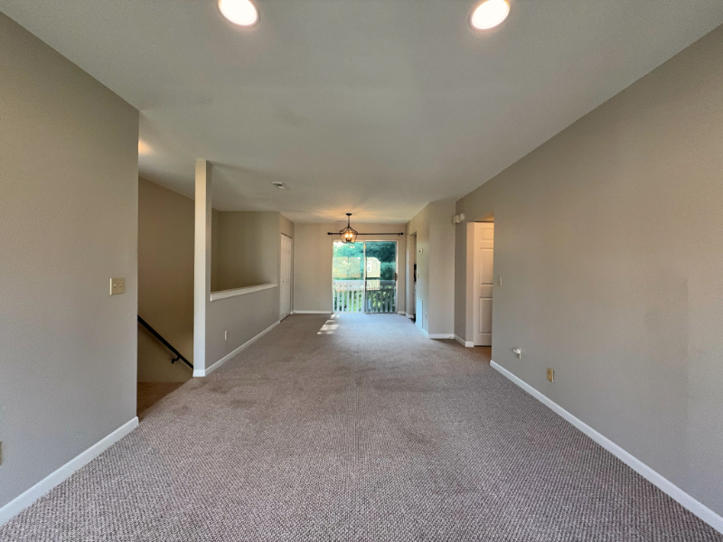 1702 Granville Rd - Photo 4 of 19