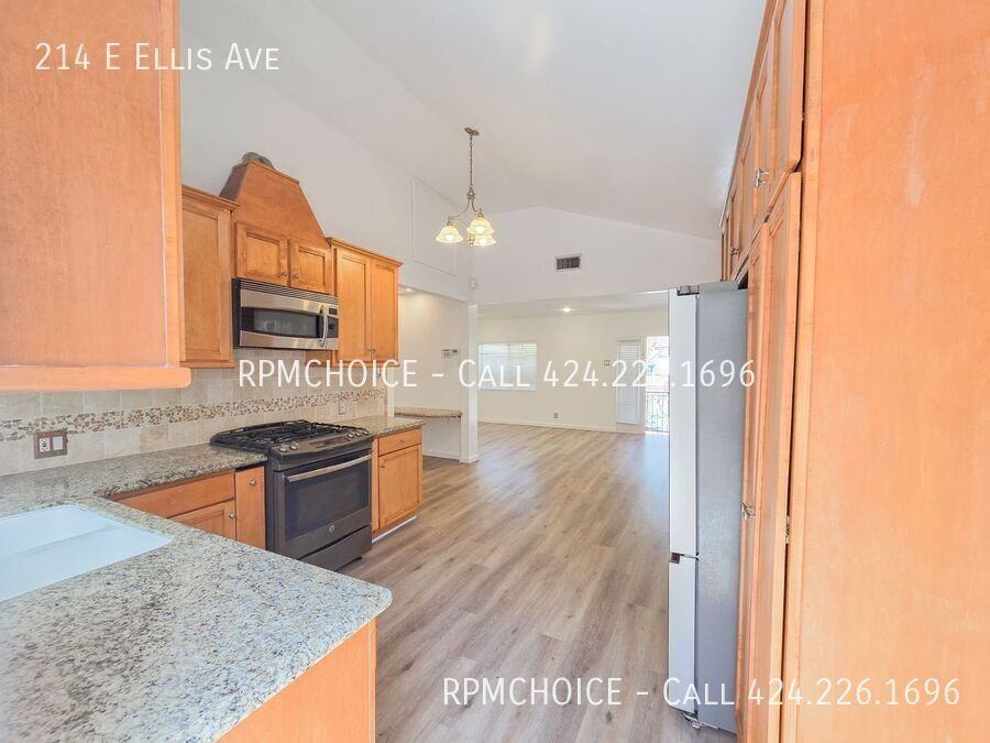 214 E Ellis Ave - Photo 6 of 21
