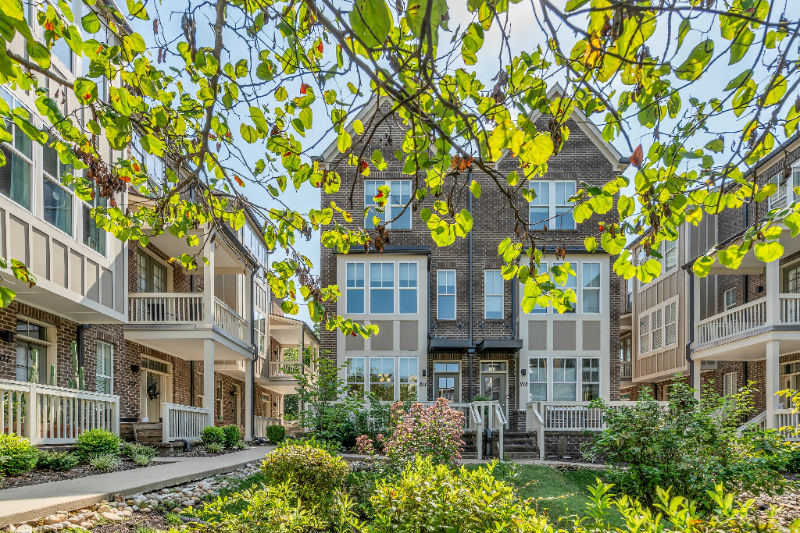 211 Porter Village Cir