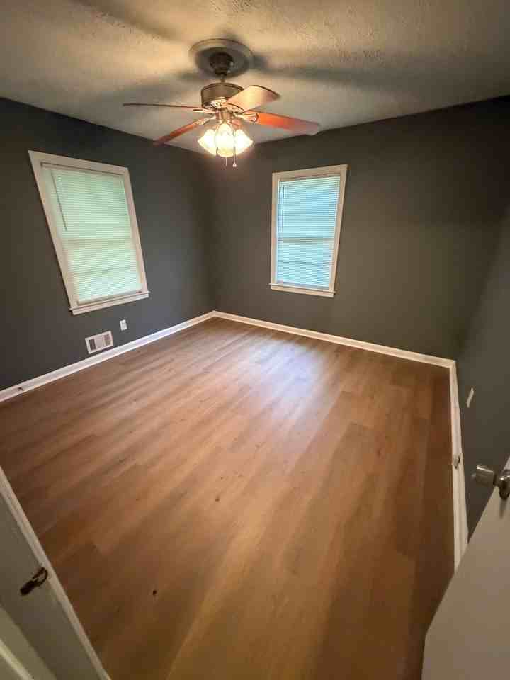 5696 Brenda Dr Sw - Photo 4 of 10