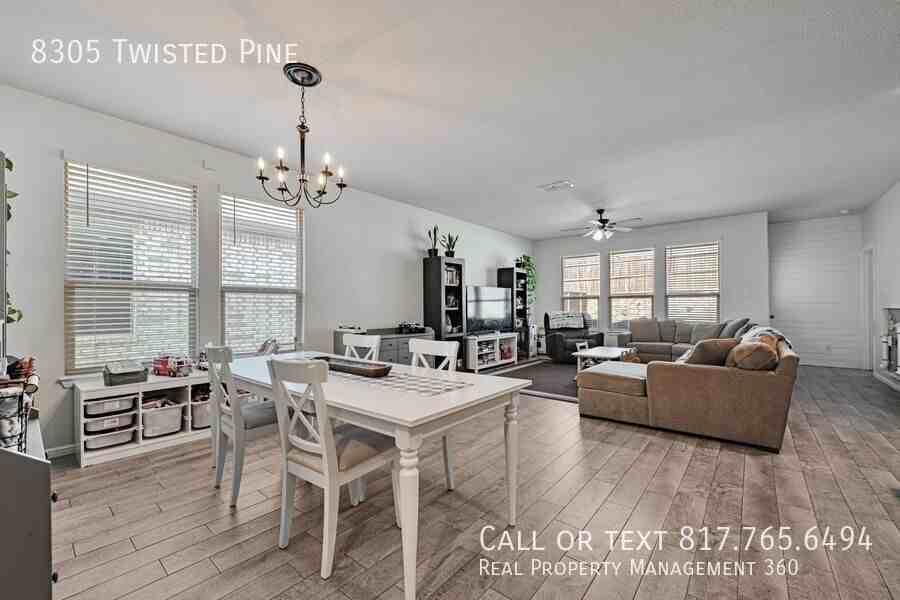 8305 Twisted Pine Way - Photo 7 of 25