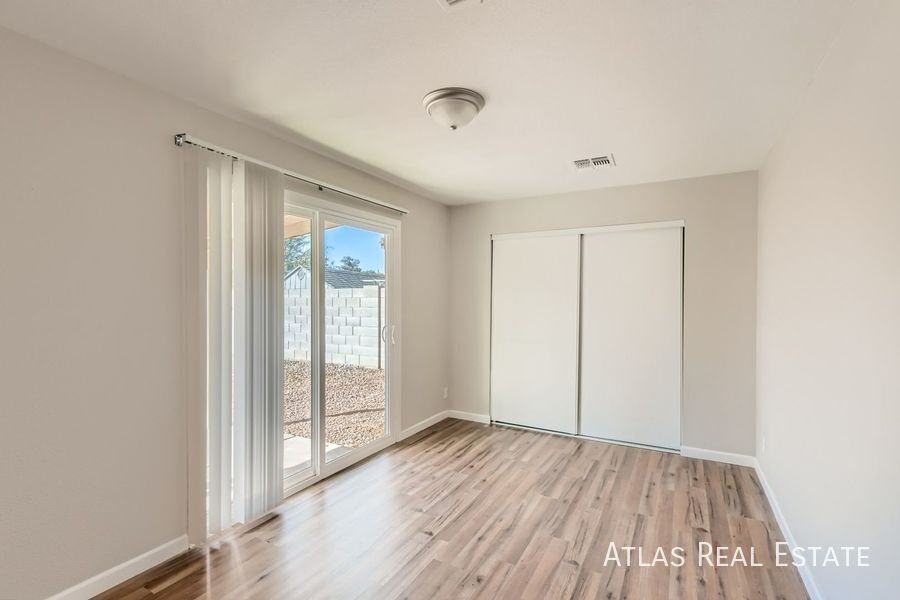 3429 E Blanche Dr - Photo 6 of 15
