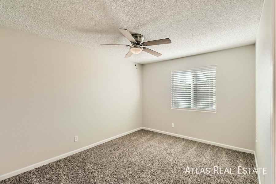 3429 E Blanche Dr - Photo 7 of 15