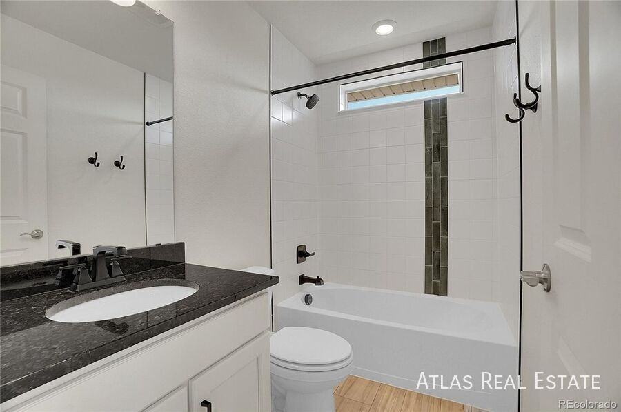 10124 Xanadu St - Photo 7 of 13