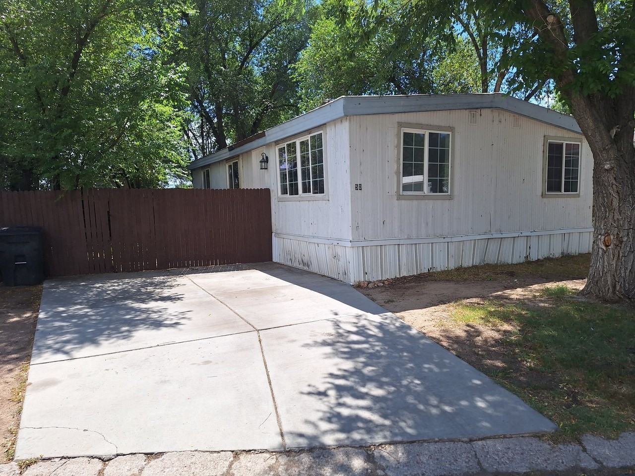 512 Windsor Ln #50 - Photo 2 of 29