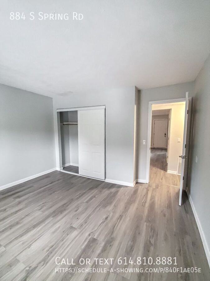 884 S Spring Rd - Photo 6 of 9