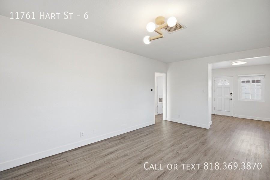 11761 Hart St #6 - Photo 2 of 15