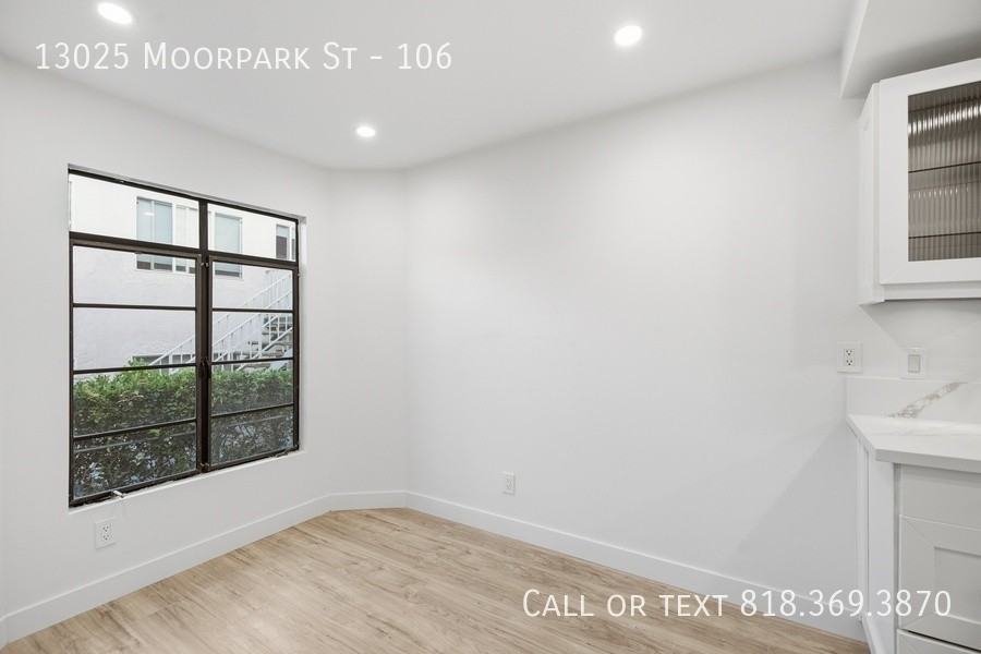13025 Moorpark St #106 - Photo 6 of 17