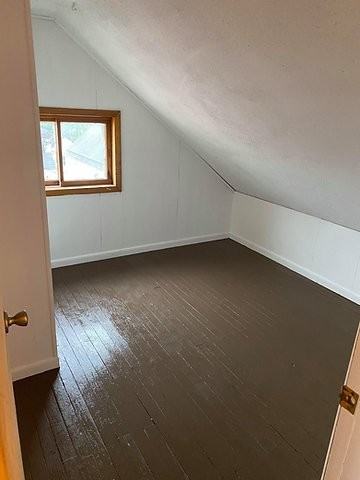 35 Stoyer St - Photo 6 of 12