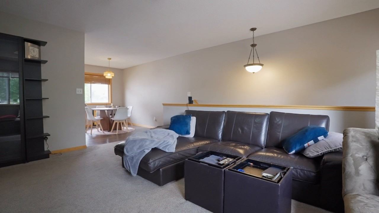 449 Tanager Path - Photo 2 of 9