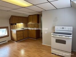 featured image of 589 Main St #2
