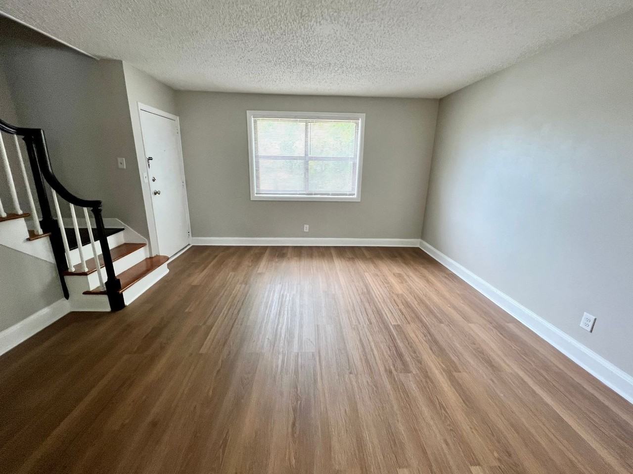 4600 Fort Jackson Blvd #236 - Photo 2 of 15