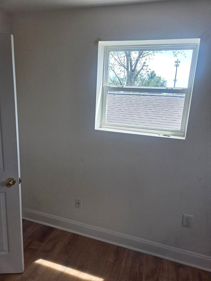 2053 Marsia Ln #C - Photo 4 of 7