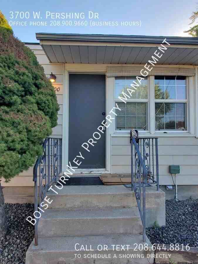 3700 W Pershing Dr - Photo 3 of 45