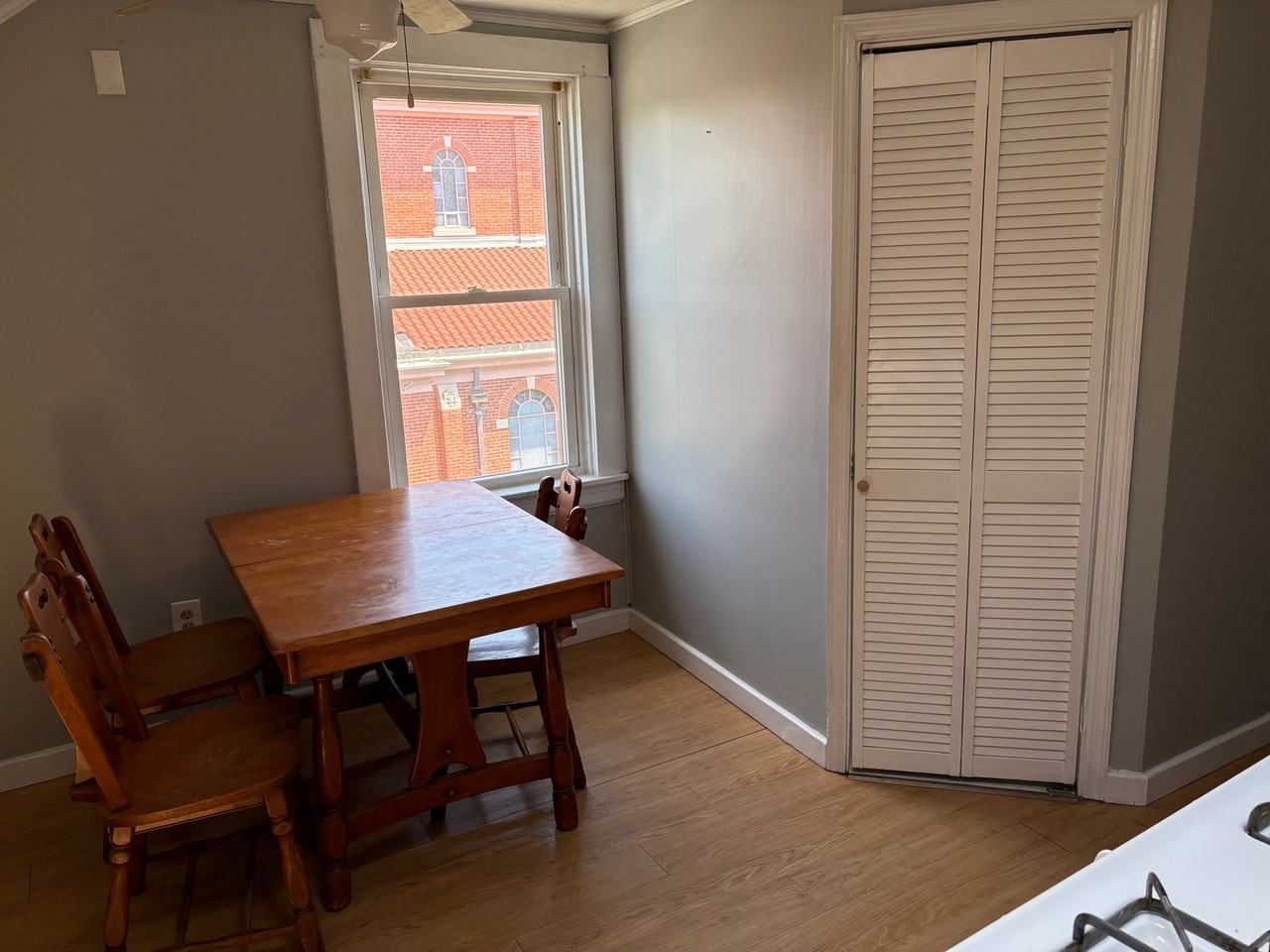 15 Vallone Rd #3 - Photo 4 of 11