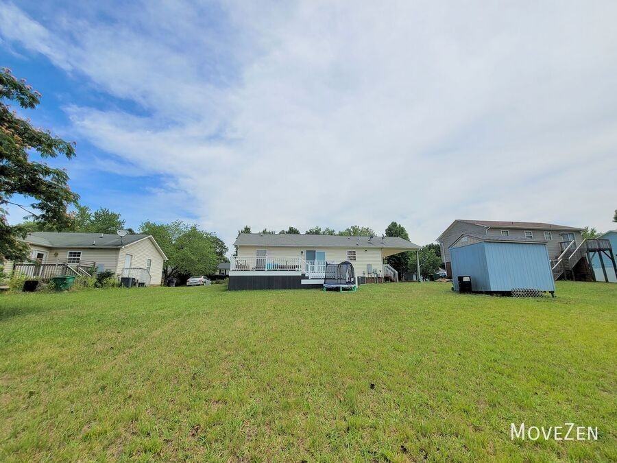 509 Rosecrest Dr - Photo 2 of 35