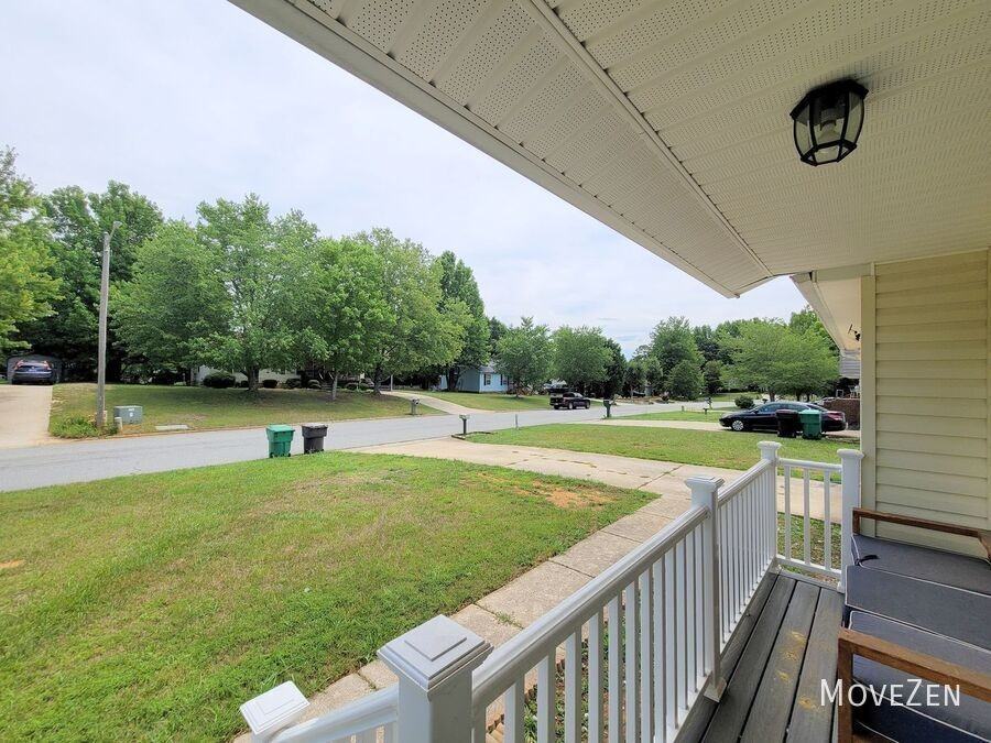 509 Rosecrest Dr - Photo 6 of 35