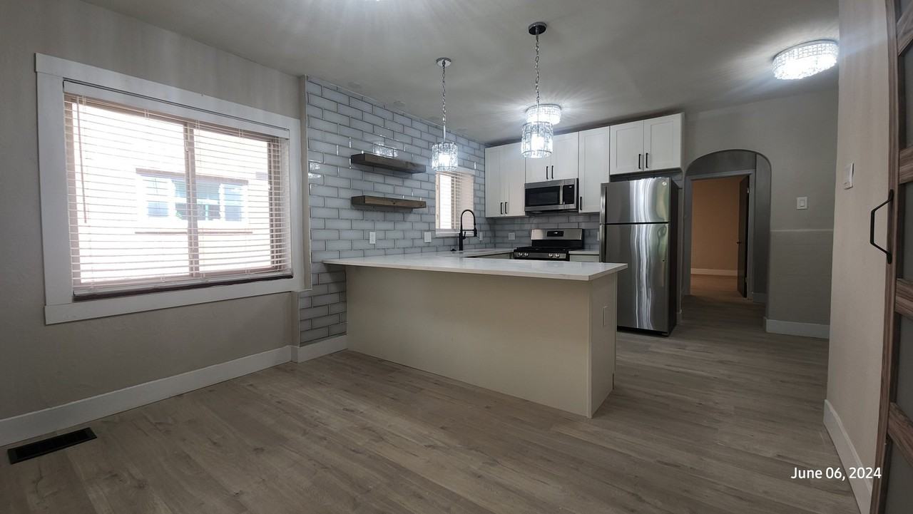 6401 Nottingham Ave #1stFL - Photo 3 of 11