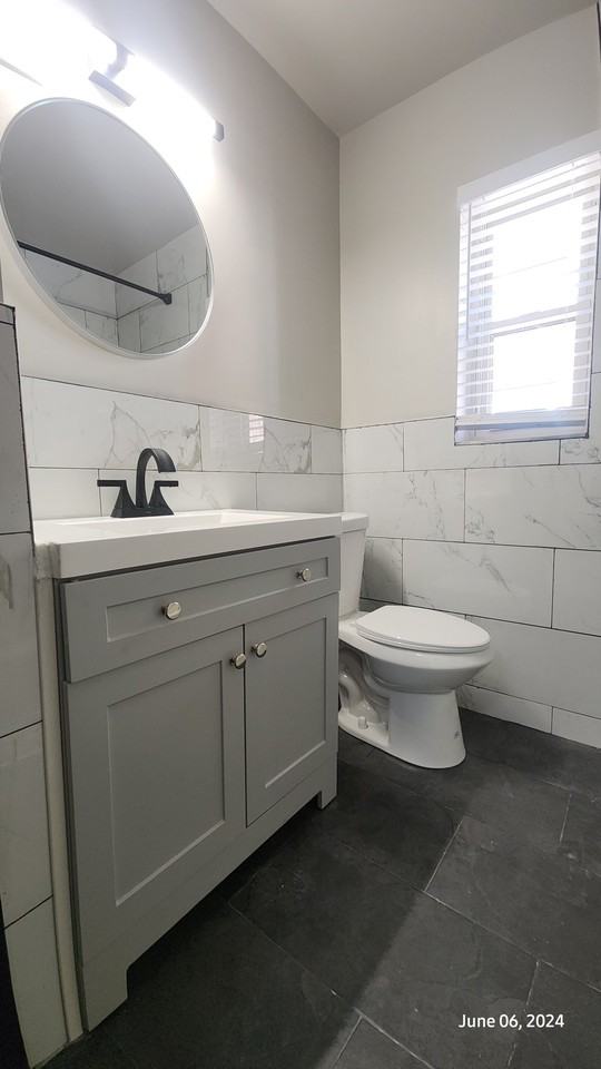 6401 Nottingham Ave #1stFL - Photo 4 of 11