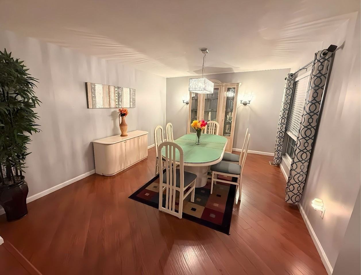15472 Duxbury Way - Photo 3 of 6