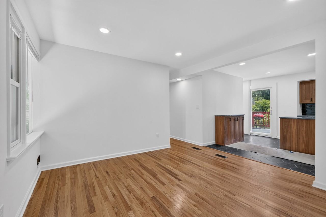 9501 49th Pl #1 - Photo 6 of 20