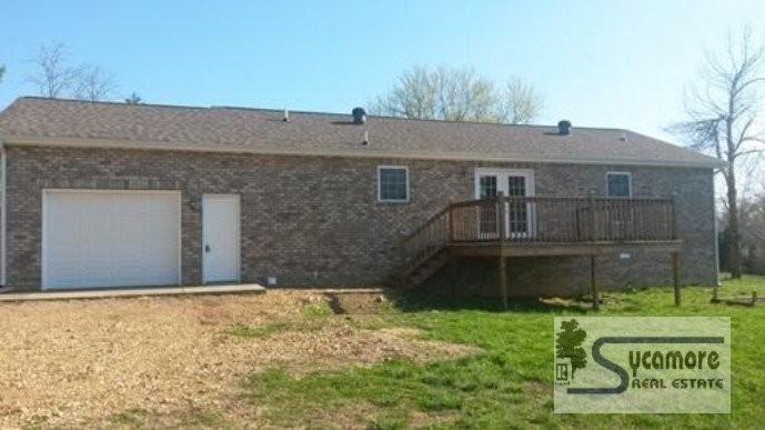 2900 Mosley Ferry Rd - Photo 2 of 13