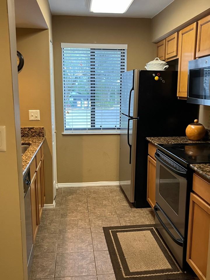 150 Waterfall Way #201 - Photo 5 of 12
