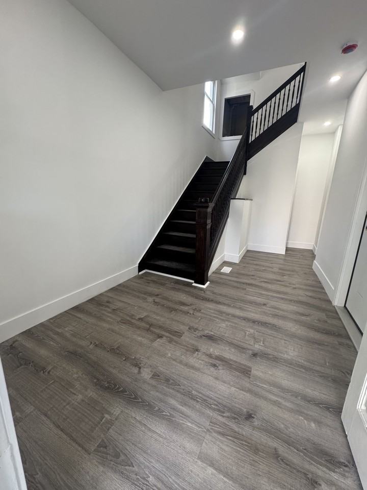 348 Baynes St #1 - Photo 4 of 19