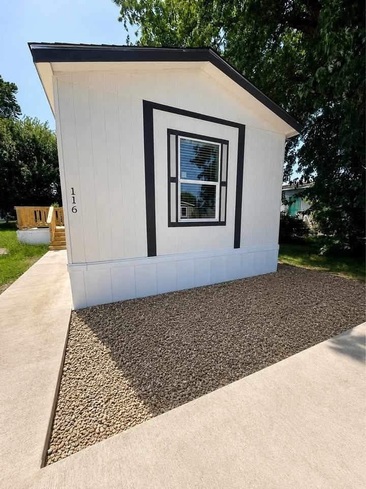 116 Owens St #116 - Photo 3 of 11