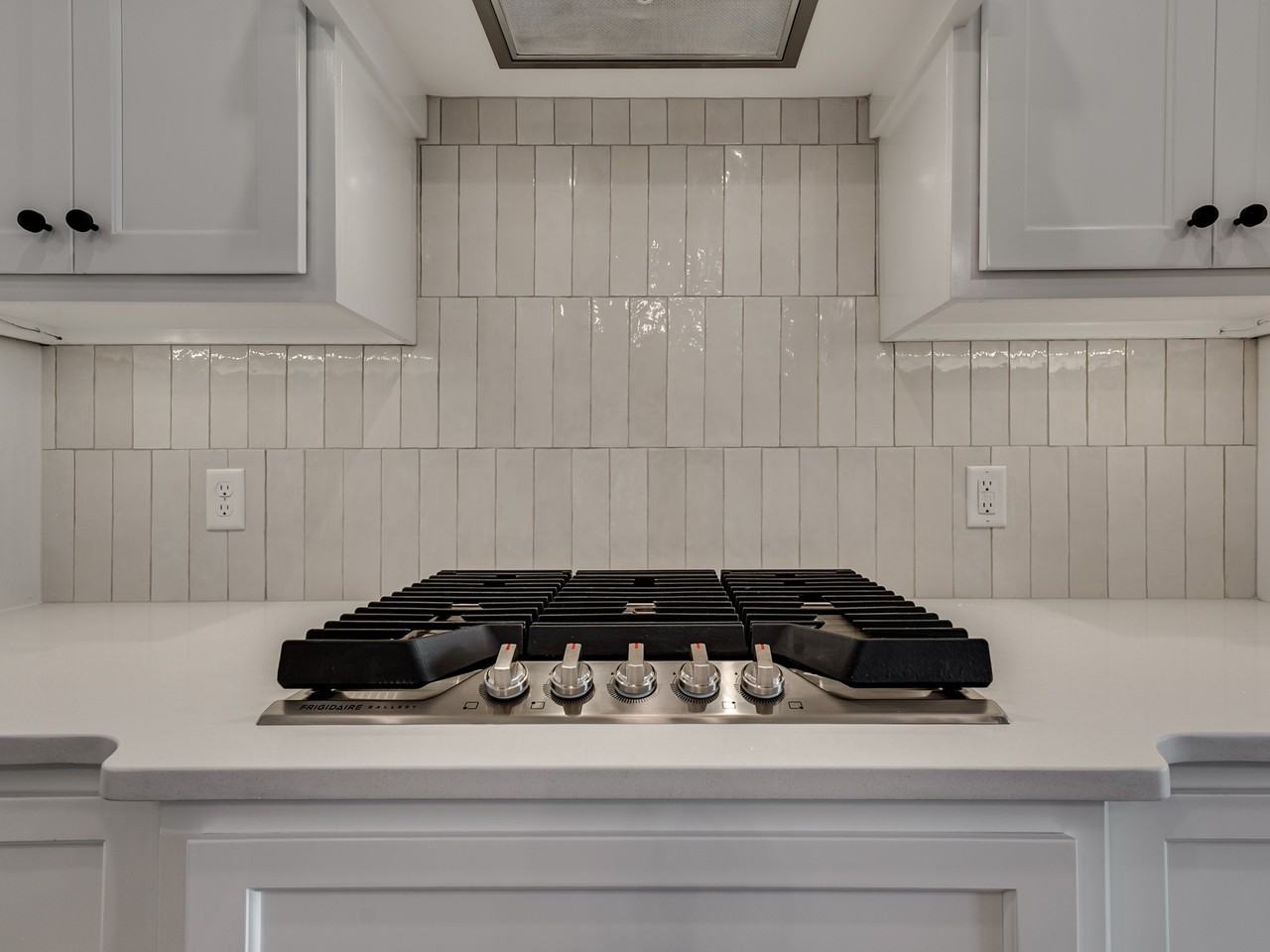 3241 Mangrove Rd - Photo 4 of 20