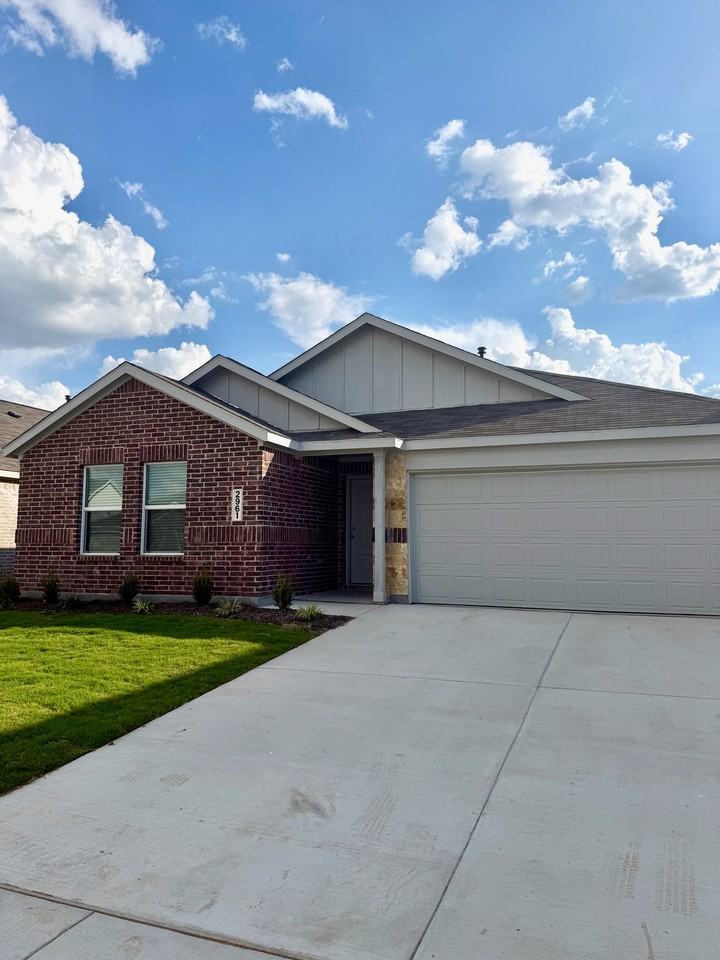 2961 Serenity Grove Ln - Photo 3 of 20